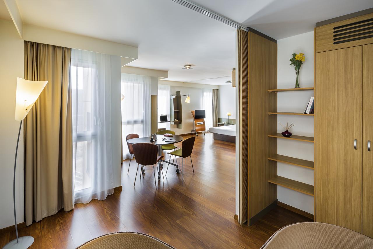 Aparthotel Adagio Nantes Centre Екстер'єр фото